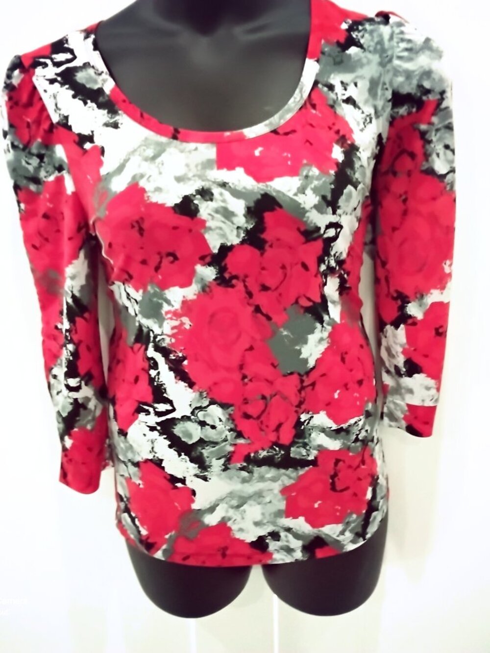 Tony Morgan Stretch Red, White & Black Abstract Pullover Long Sl. Blouse NWOT L